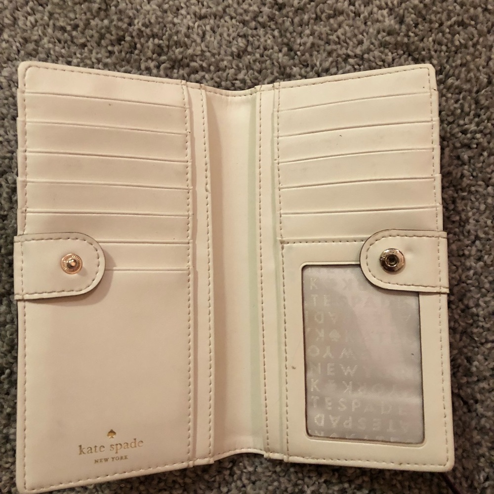 Kate Spade wallet - Picture 2 of 3